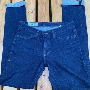NWOT Imogene + Willie dark wash slim jeans size 29